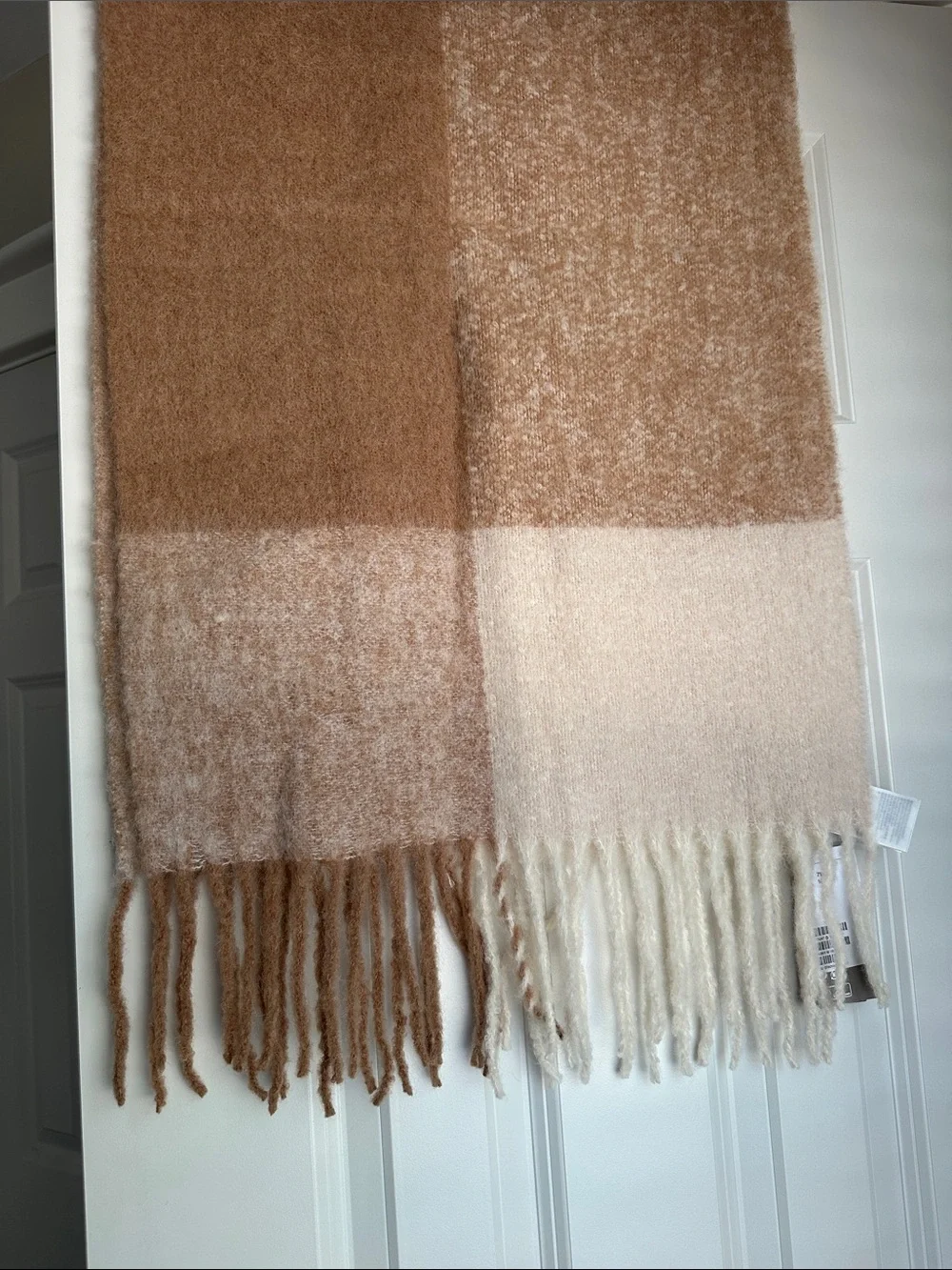 H&M Cream and Tan Fringe Alpaca Wool Blend Scarf
